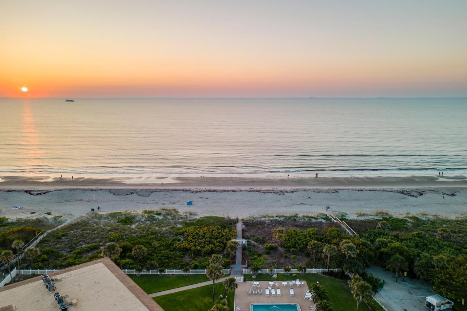 Cocoa Beach Towers Luaran gambar
