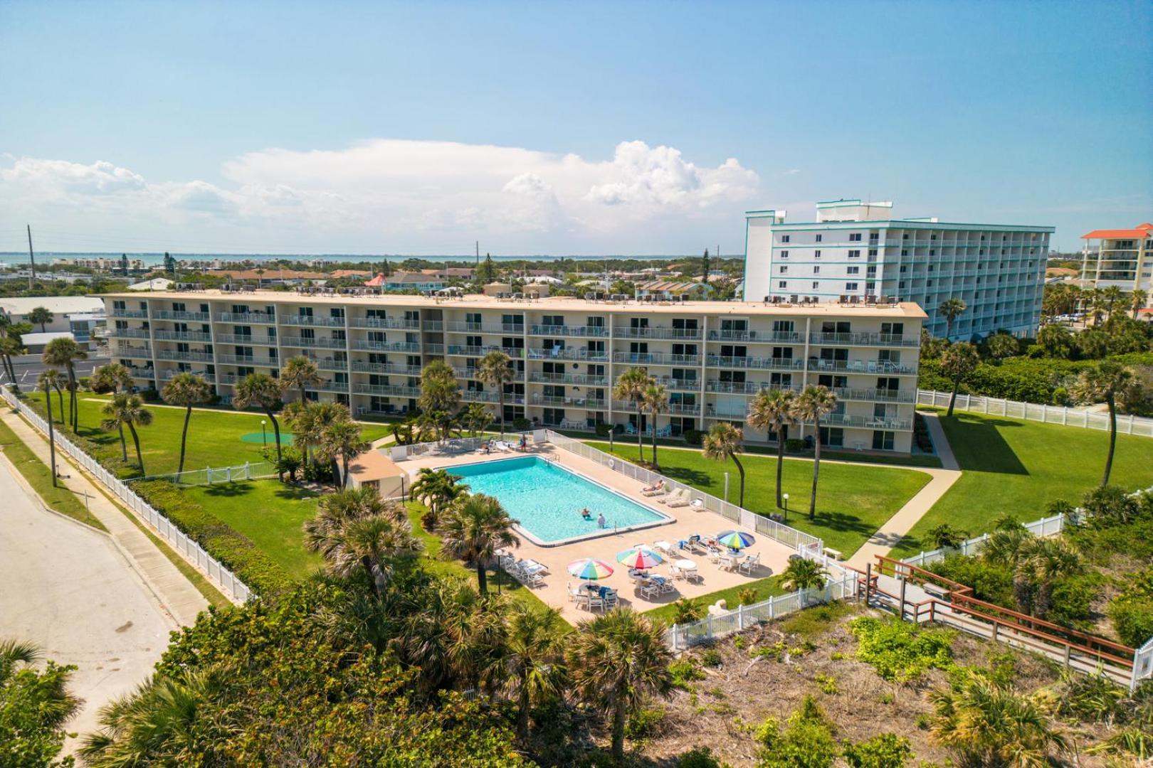 Cocoa Beach Towers Luaran gambar