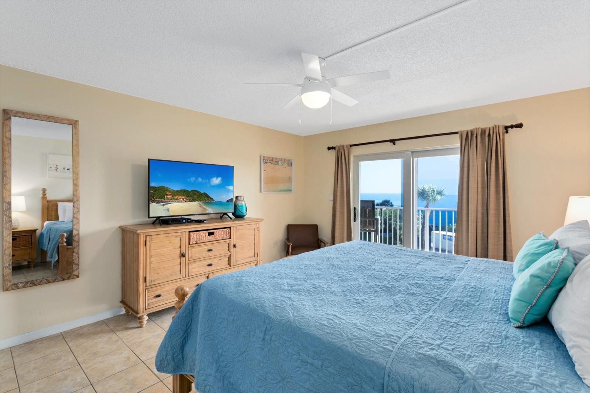 Cocoa Beach Towers Bilik gambar